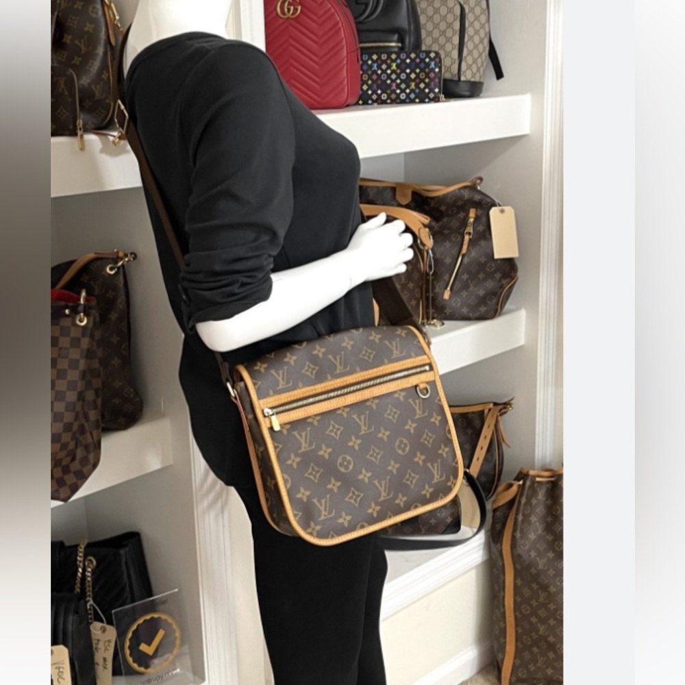 ❗️ SOLD ❗️💘 Louis Vuitton Bosphore PM